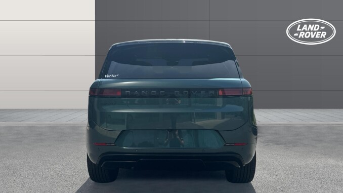Land Rover Range Rover Sport 3.0 D300 Dynamic SE 5dr Auto Diesel Estate - Image 6